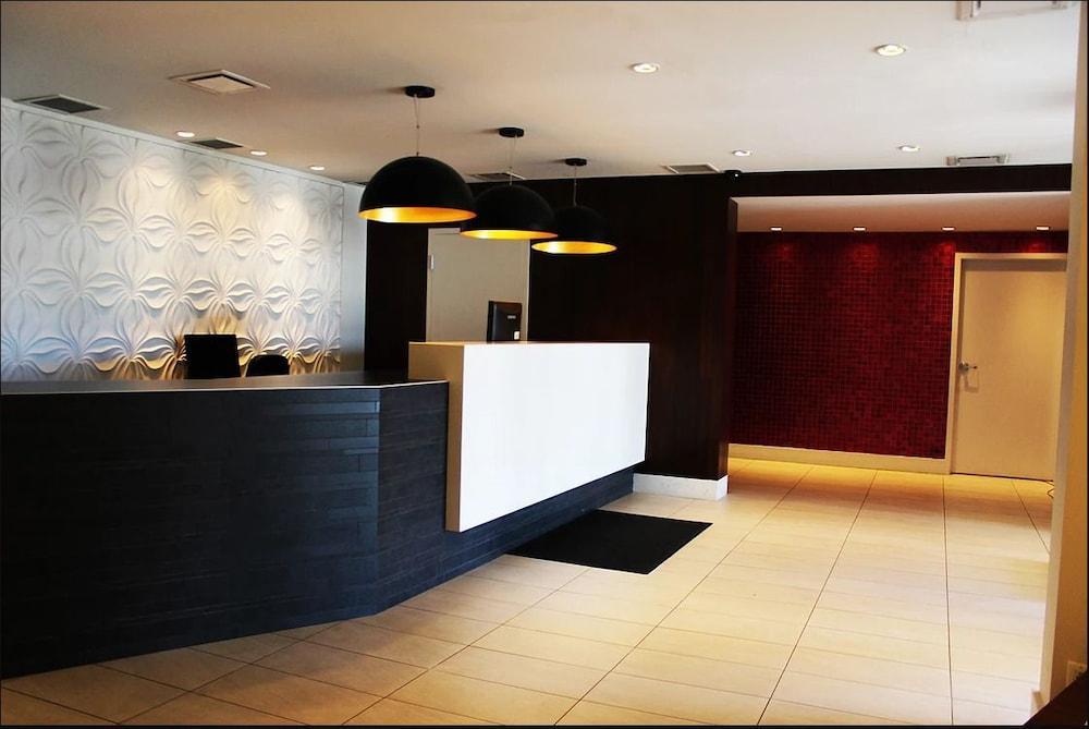 Motel Labarre Longueuil Exterior photo