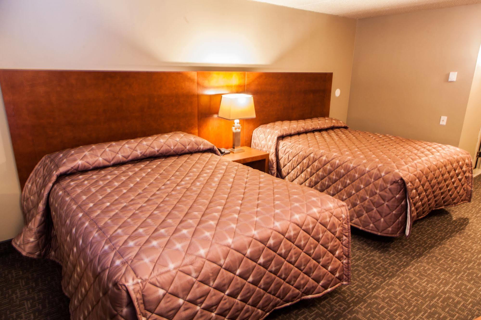 Motel Labarre Longueuil Exterior photo