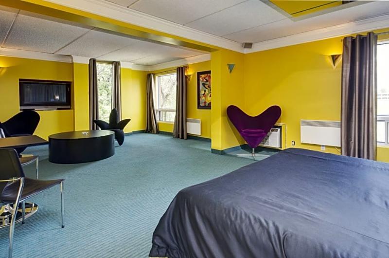 Motel Labarre Longueuil Exterior photo